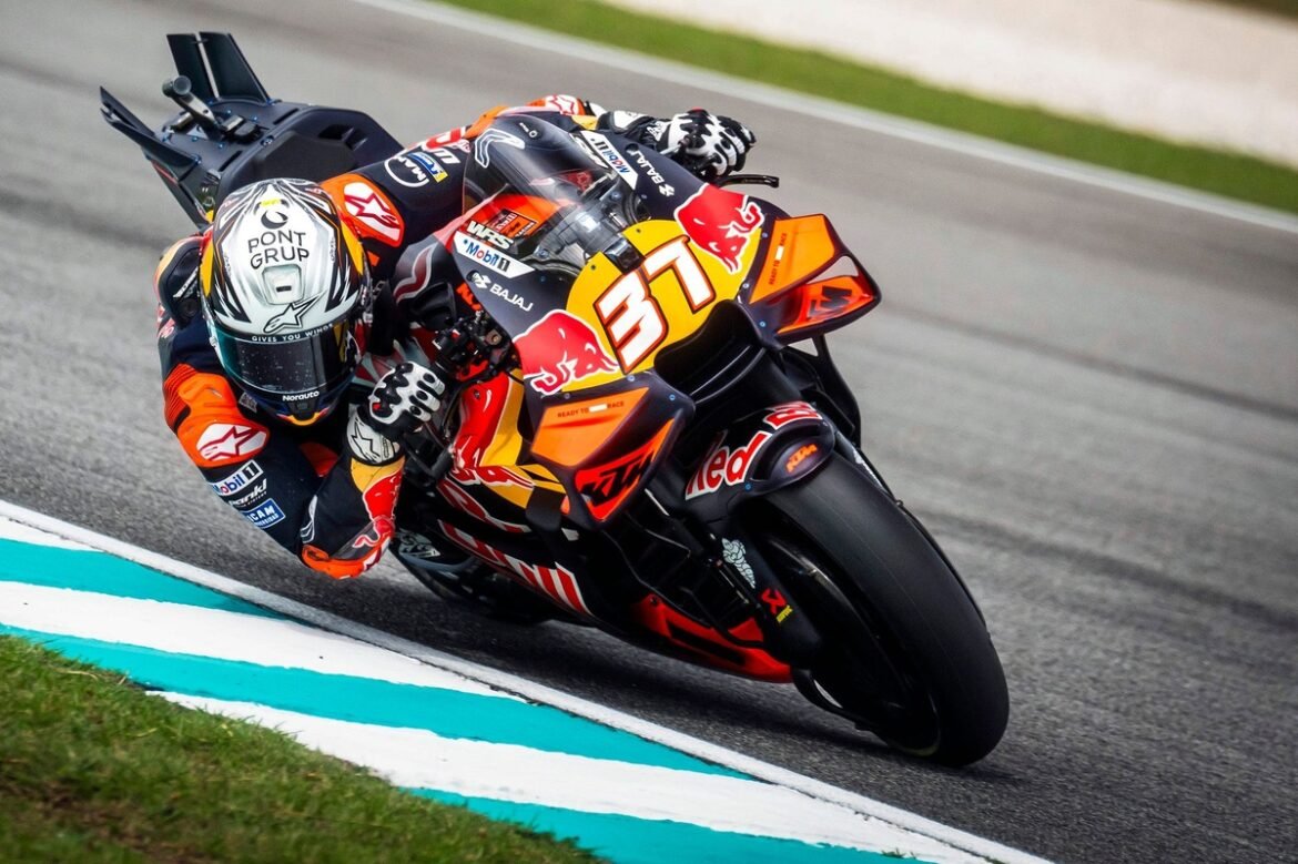 1761297346_pedro-acosta-red-bull-ktm-fact-3.jpg