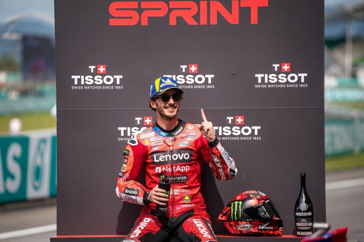 1761388657_francesco-bagnaia-ducati-team.jpg