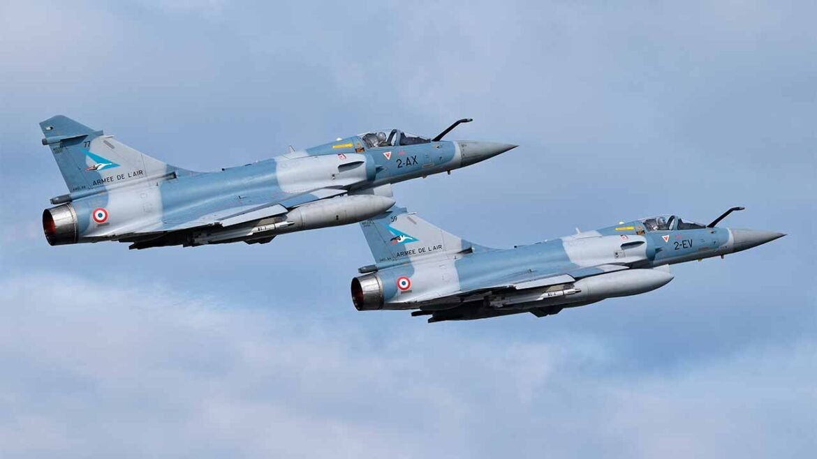 a-16.jpg