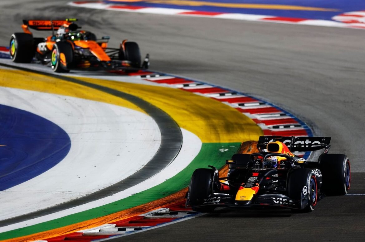 lando-norris-mclaren-max-verst-2.jpg